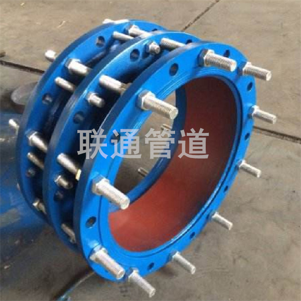 ���������s���^