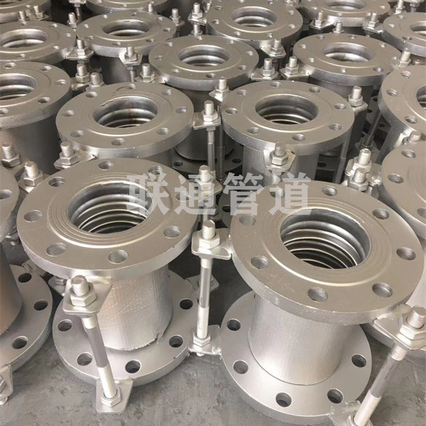 ���������y���a����