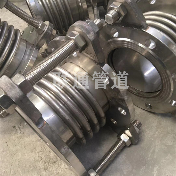 �������y���a����