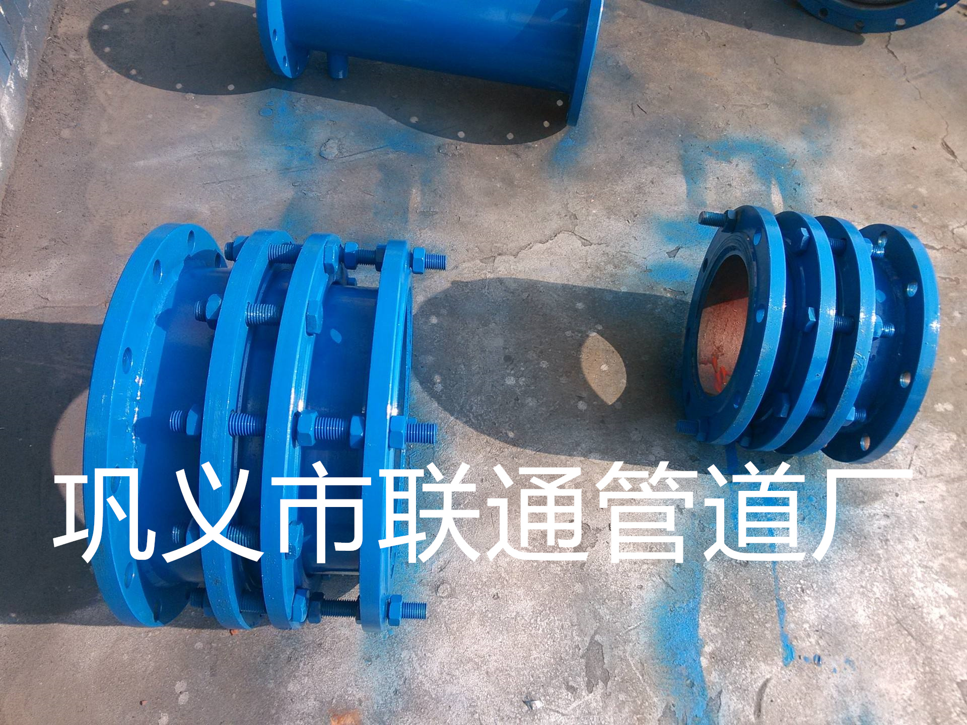 ������s��